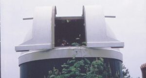 Lahallsobservatoriet 40-årsjubilerar 2024 Observatoriet i Lahall underinvigningsceremonin