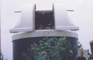 Lahallsobservatoriet 40-årsjubilerar 2024 Observatoriet i Lahall underinvigningsceremonin