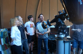 Årsmöte i GAK med Astronomisk Ungdom Astronomisk Ungdom och GAK:s ordförande Tomas Hultgren