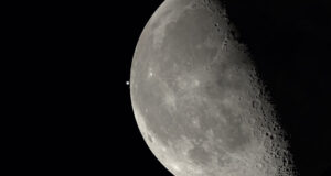 Månen ockulterar 89 Leonis i morgon bitti 89 Leonis ockulteras av Månen