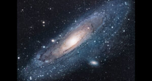 Andromedagalaxens 36 satellitgalaxer kartlagda Andromedaglaxen